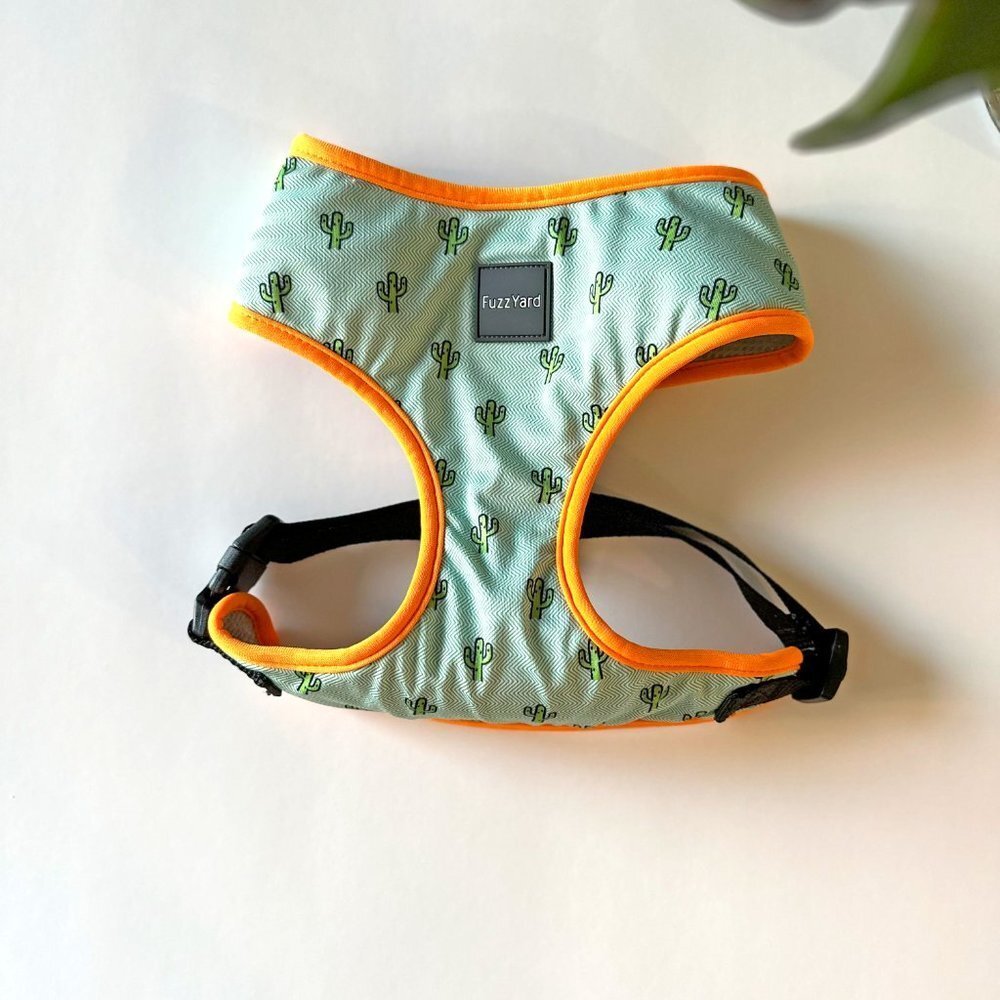 NWOT FuzzYard Dog Harness Cactus Theme with Secure D-ring | Lightweight XL